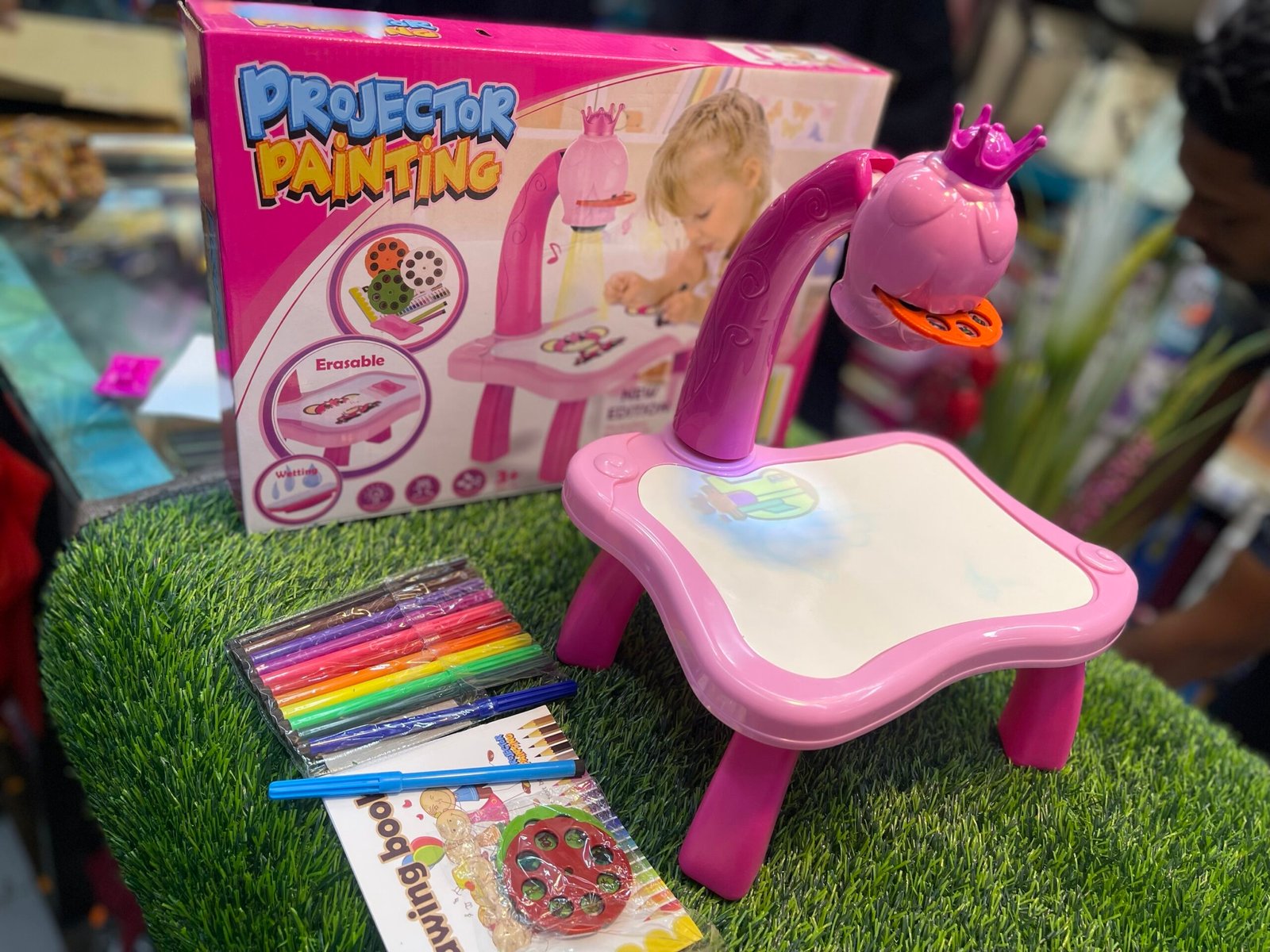 img_3584 প্রজেক্টর পেইন্টিং টেবিল - Image 1